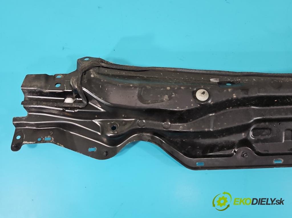 Toyota Corolla E16/E18  2013-2019 1.6 16V 132  HP manual 97 kW 1598 cm3 4- torpédo  (Torpéda)