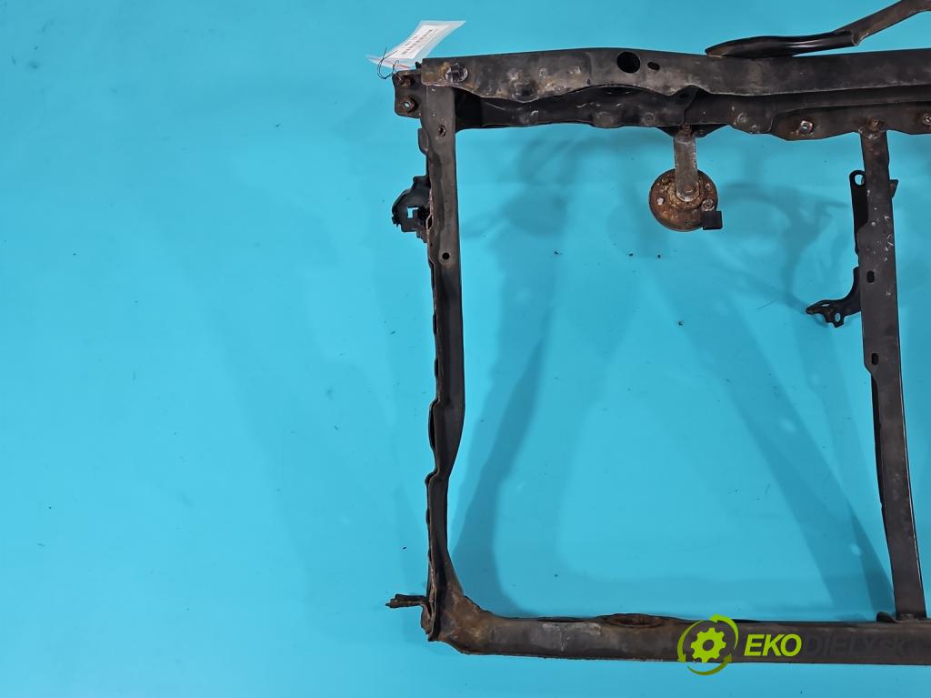 Toyota Corolla E16/E18  2013-2019 1.6 16V 132 hp manual 97 kW 1598 cm3 4- stěna přední  (Výztuhy přední)