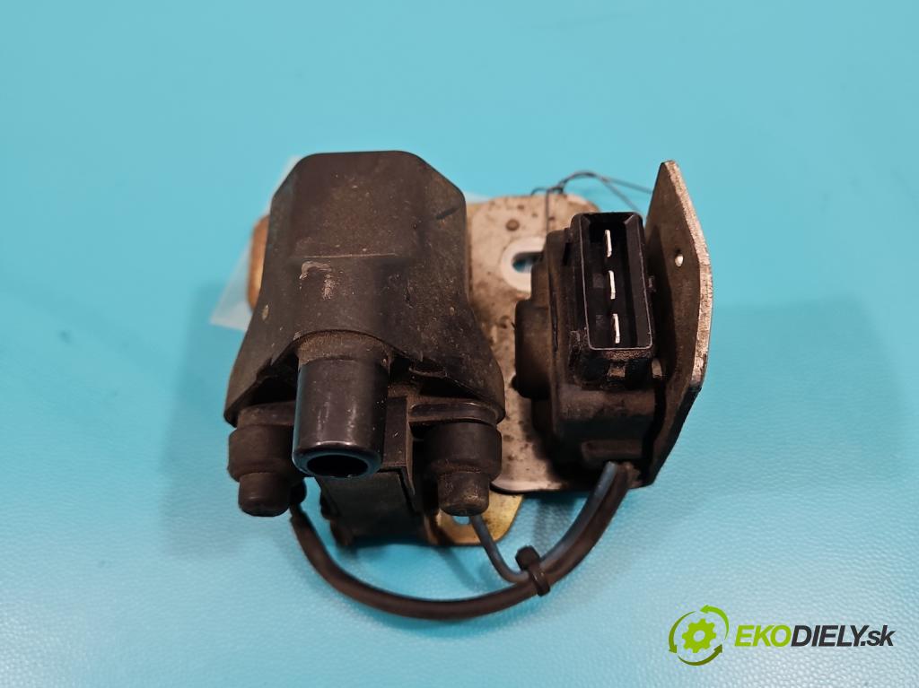 Audi 80 B4 1991-1994 2.0 90 HP manual 66 kW 1984 cm3 4- cievka zapaľovacia  (Zapaľovacie cievky, moduly)