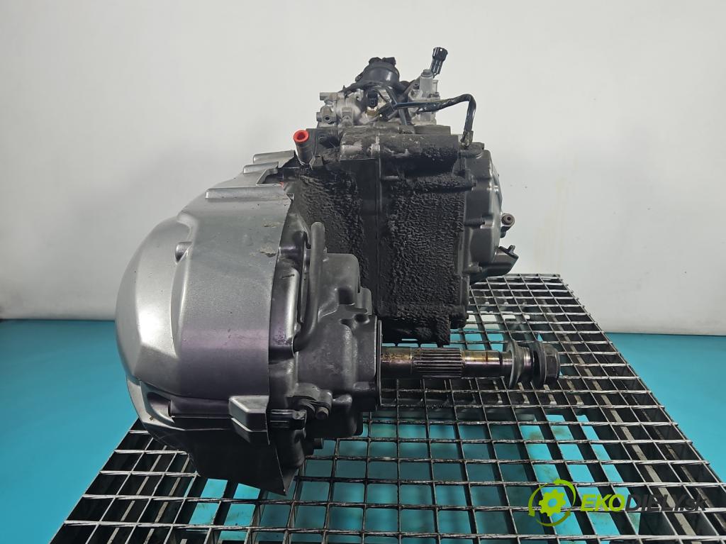 Suzuki Burgman 400 2007-2009 automatic 25 kW 400 cm3 2- motor benzín: K432-129267
