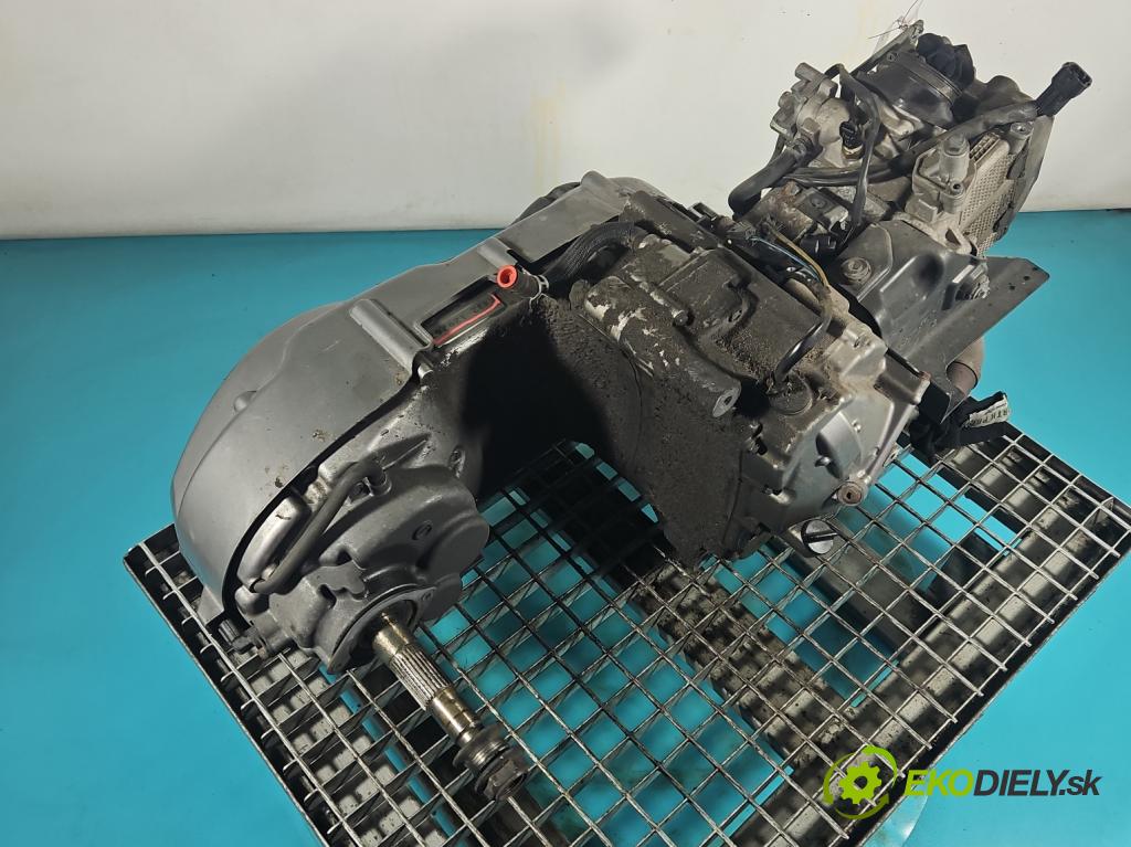 Suzuki Burgman 400 2007-2009 automatic 25 kW 400 cm3 2- motor benzín: K432-129267