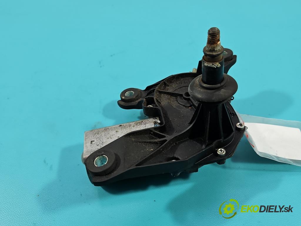 Opel Corsa C 2000-2006 1.7 dti 65 hp manual 48 kW 1686 cm3 3- motor stěrače zadní 09132802