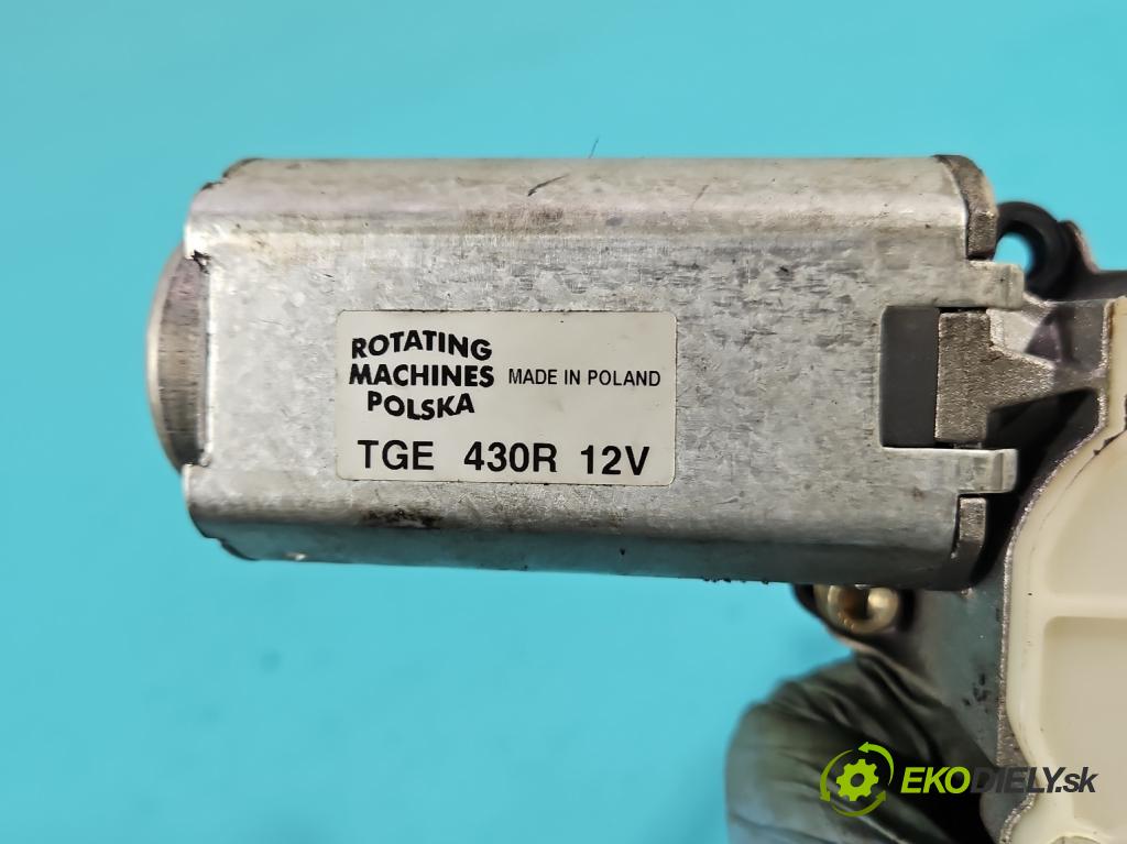 Fiat Seicento 0.9 39 HP manual 29 kW 899 cm3 3- motor stieračov zadné