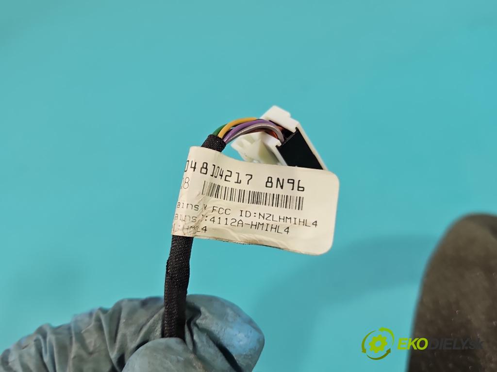 Mercedes CLS II C218 2010-2018 4.7 V8 (278922) automatic 315 kW 4664 cm3 4- zpětné zrcátko vnitřní A2048104217 (Světla vnitřní)