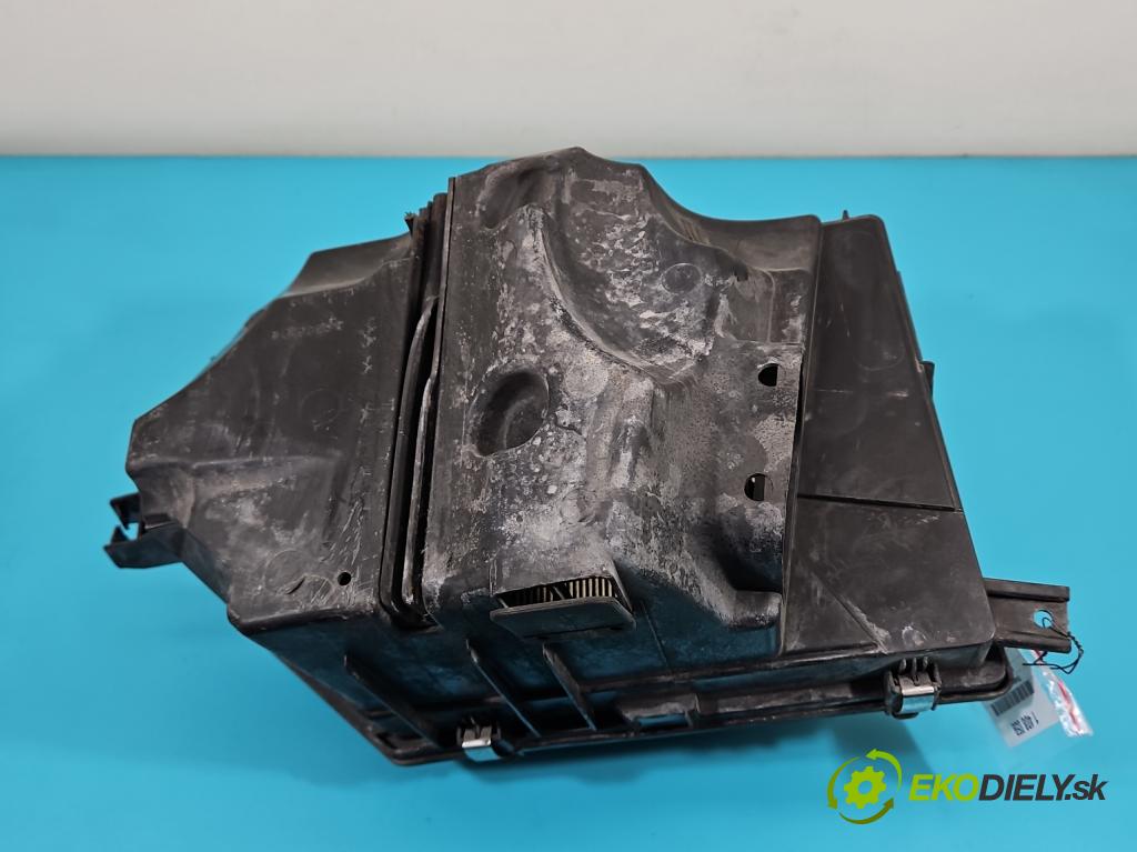 Volvo XC90 I 2002-2014 2.9 T6 272 HP automatic 200 kW 2922 cm3 5- obal filtra vzduchu 8638962 (Obaly filtrov vzduchu)