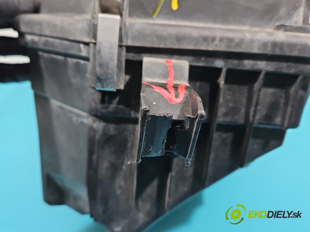 Volvo XC90 I 2002-2014 2.9 T6 272 HP automatic 200 kW 2922 cm3 5- obal filtra vzduchu 8638962 (Obaly filtrov vzduchu)