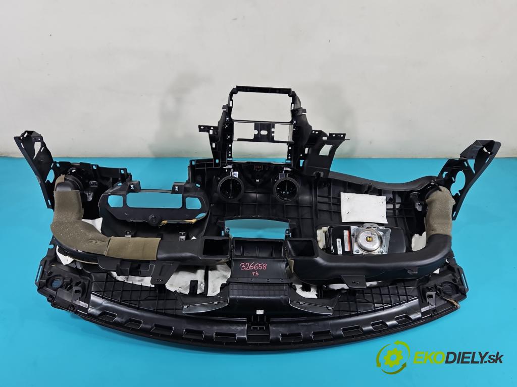Renault Koleos I 2008-2016 2.0 dci 150 HP manual 110 kW 1995 cm3 5- kokpit,pristrojová doska rozdeľovacia