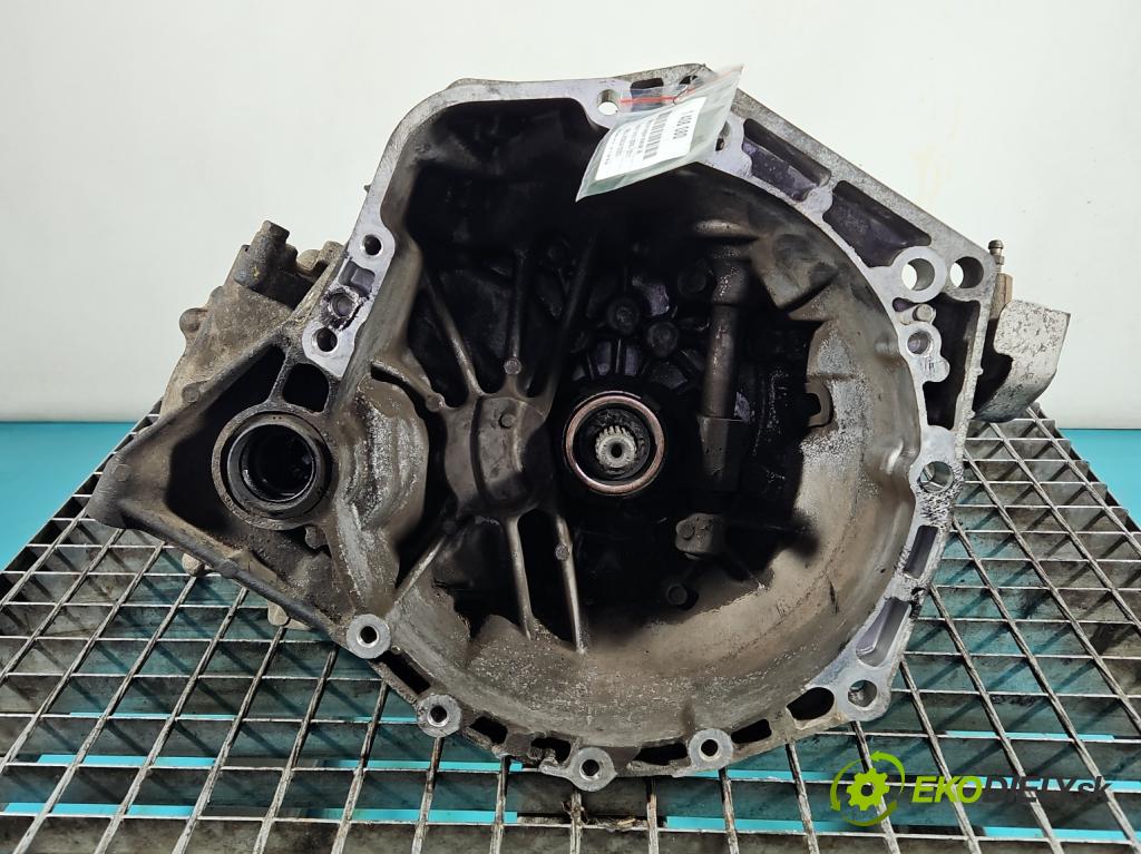 Toyota Yaris II 2005-2011 1.3 vvti (2 87 HP manual 64 kW 1298 cm3 3- prevodovka stupeň,rýchlosť manual
