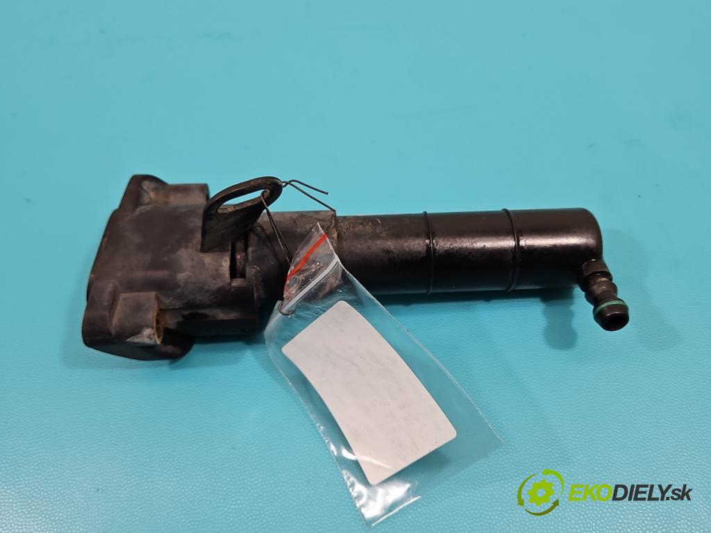 Volvo XC90 I 2002-2014 2.9 T6 272 HP automatic 200 kW 2922 cm3 5- ostrekovač reflektor: ľavý 30699229 (Motorček ostrekovačov)