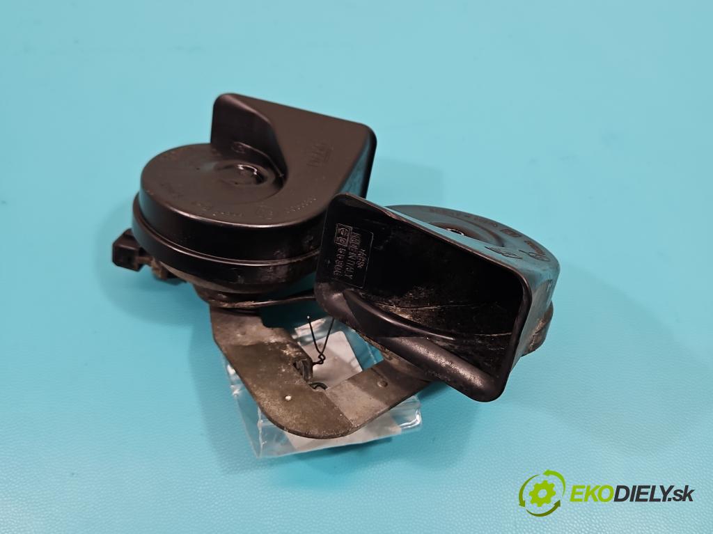 Volvo XC90 I 2002-2014 2.9 T6 272 HP automatic 200 kW 2922 cm3 5- Klakson: 0055306