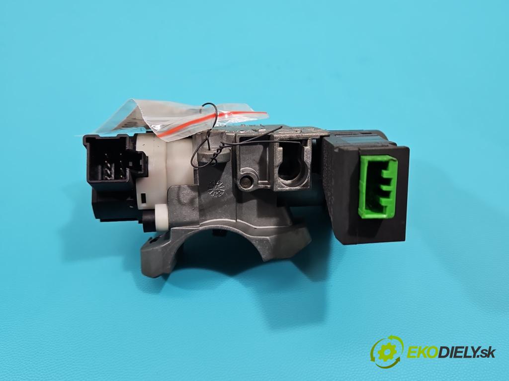 Volvo XC90 I 2002-2014 2.9 T6 272 HP automatic 200 kW 2922 cm3 5- Spínačka 8626324 (Spínacie skrinky a kľúče)