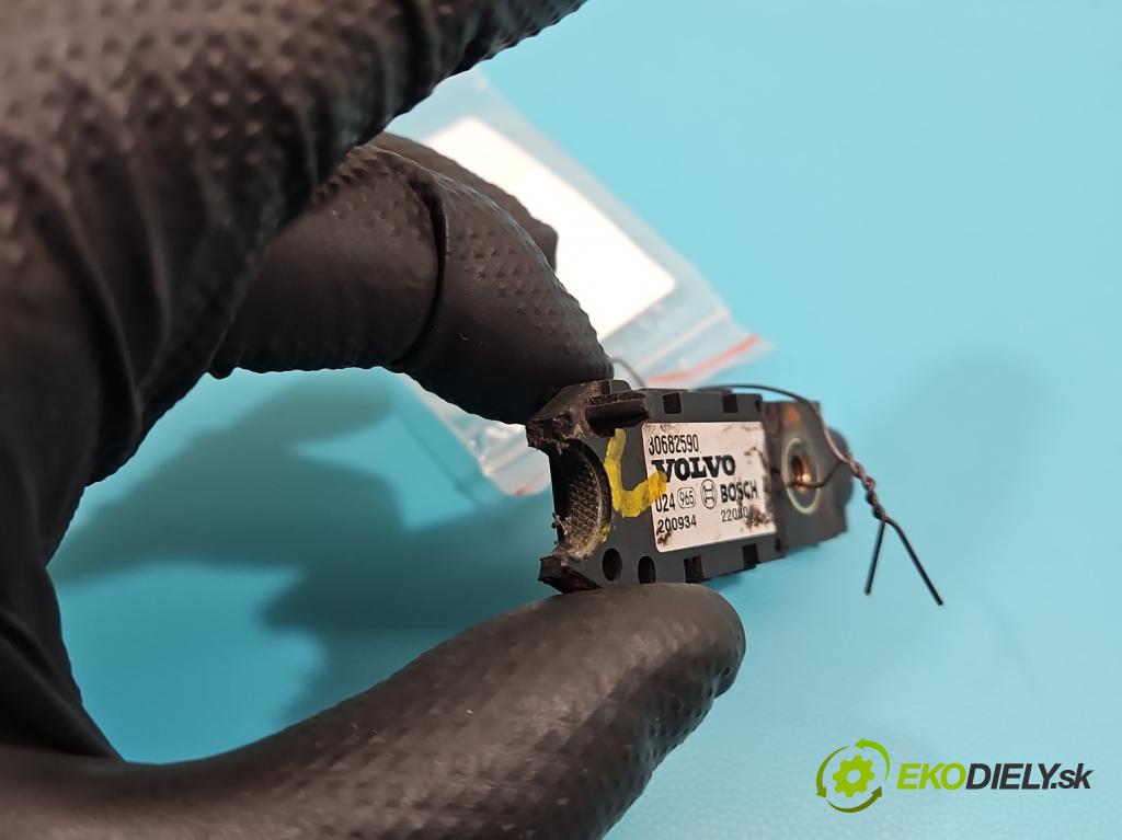 Volvo XC90 I 2002-2014 2.9 T6 272 HP automatic 200 kW 2922 cm3 5- snímač šokovat: 30682590 (Snímače nárazu)