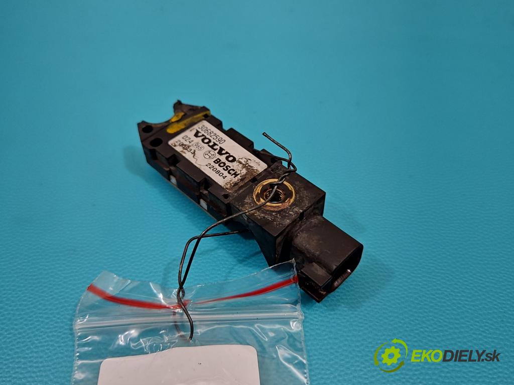 Volvo XC90 I 2002-2014 2.9 T6 272 HP automatic 200 kW 2922 cm3 5- snímač šokovat: 30682590 (Snímače nárazu)