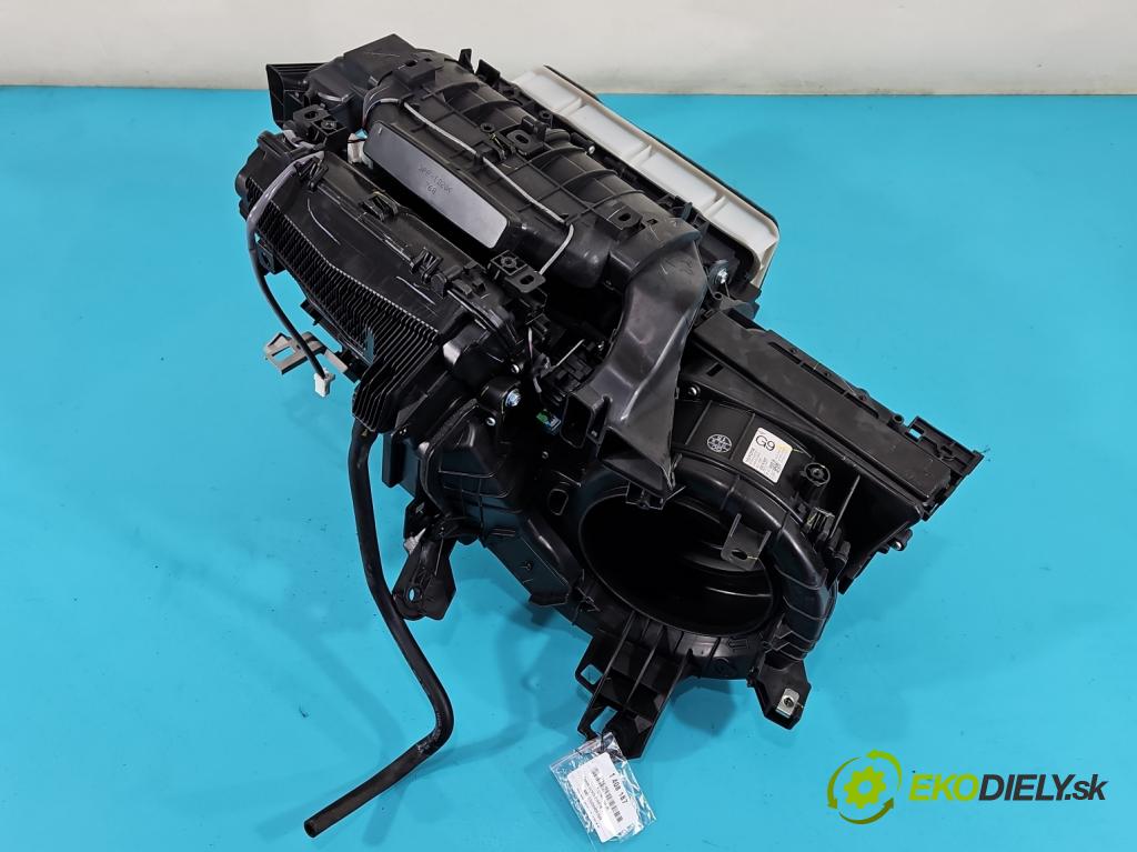 Toyota Corolla E16/E18  2013-2019 1.6 16V 132  HP manual 97 kW 1598 cm3 4- radiator 87010-02C51 (Radiátor kúrenia)