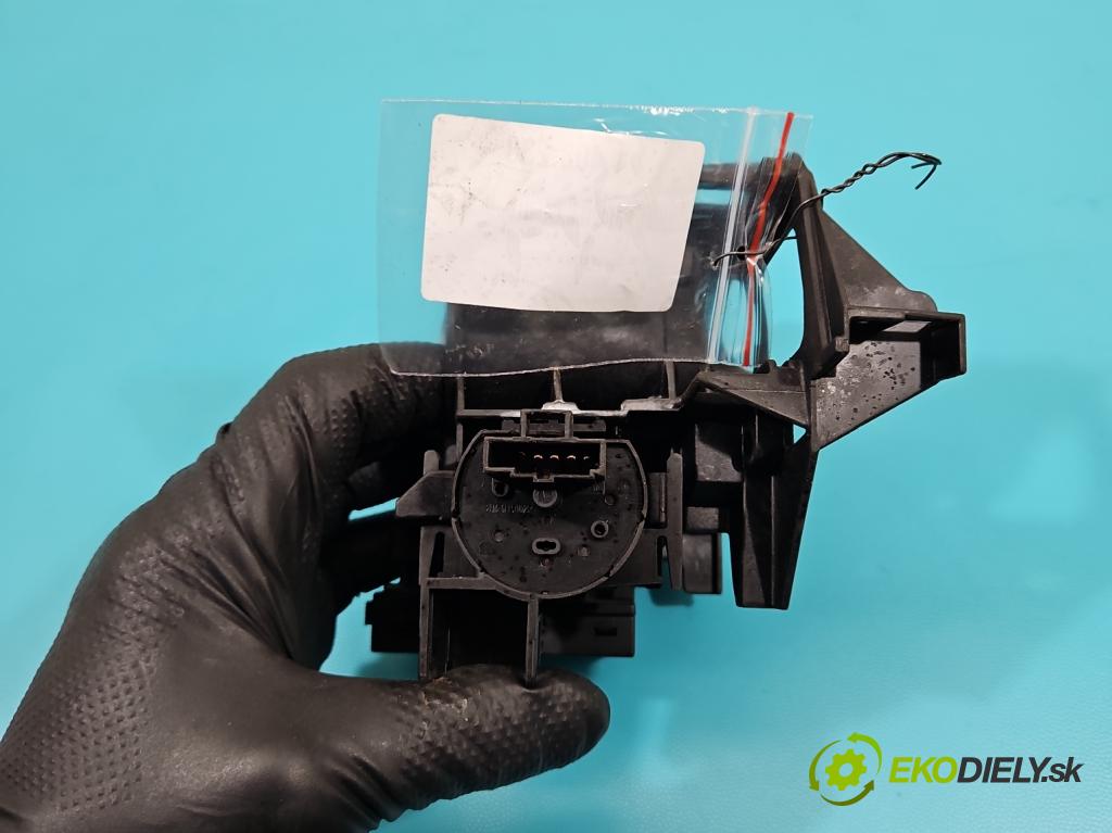 Opel Corsa C 2000-2006 1.2 16V 75 HP manual 55 kW 1199 cm3 5- Spínačka 24445098 (Spínacie skrinky a kľúče)