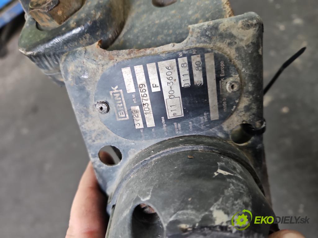 Opel Vivaro 2001-2014 1.9 cdti 82 hp manual 60 kW 1870 cm3 5- oko tažné  (Tažná zařízení)