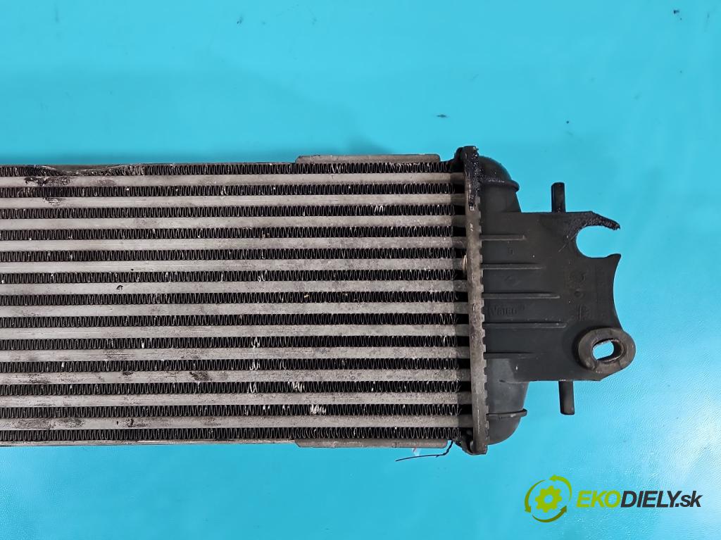 Opel Vivaro 2001-2014 1.9 cdti 82 hp manual 60 kW 1870 cm3 5- Intercooler  (Chladiče nasávaného vzduchu (intercoolery))