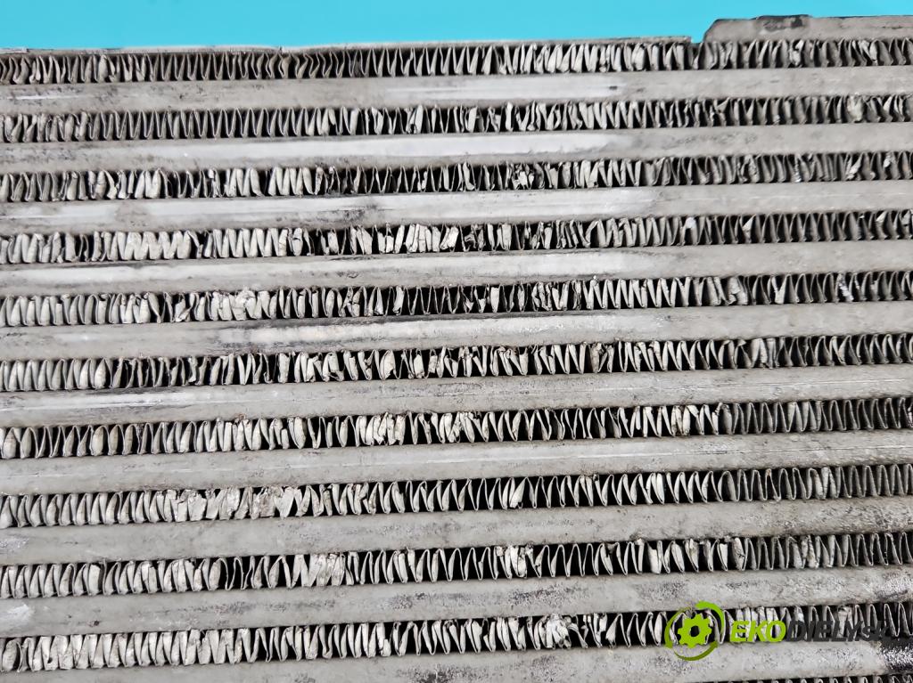 Opel Vivaro 2001-2014 1.9 cdti 82 hp manual 60 kW 1870 cm3 5- Intercooler  (Chladiče nasávaného vzduchu (intercoolery))