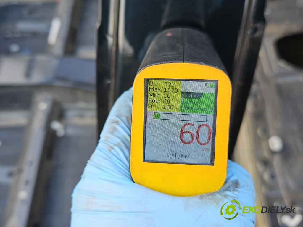 Toyota Corolla E16/E18  2013-2019 1.6 16V 132 hp manual 97 kW 1598 cm3 4- práh levý  (Ostatní)