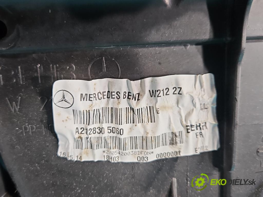 Mercedes CLS II C218 2010-2018 4.7 V8 (278922) automatic 315 kW 4664 cm3 4- radiator A2128305060 (Radiátor kúrenia)