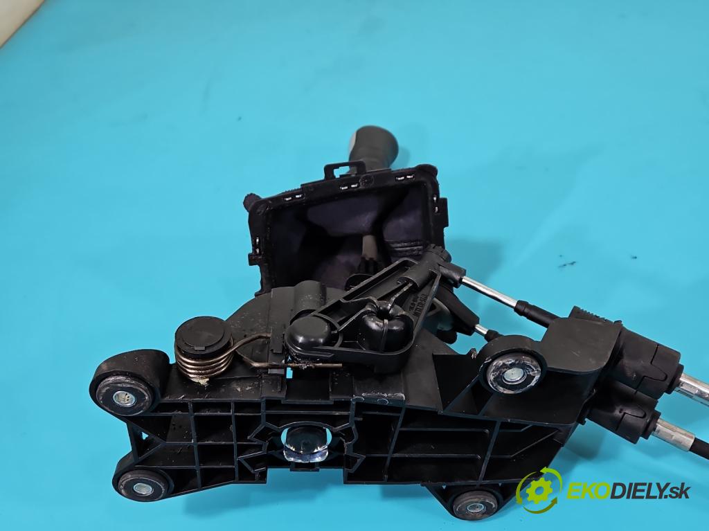 Ford Fiesta Mk7 2008-2017 1.2 16V 82 HP manual 60 kW 1242 cm3 5- Páka: Změny: stupeň,rýchlosť 8A6R-7C453-MBC (Rýchlostná páka (kulisa))