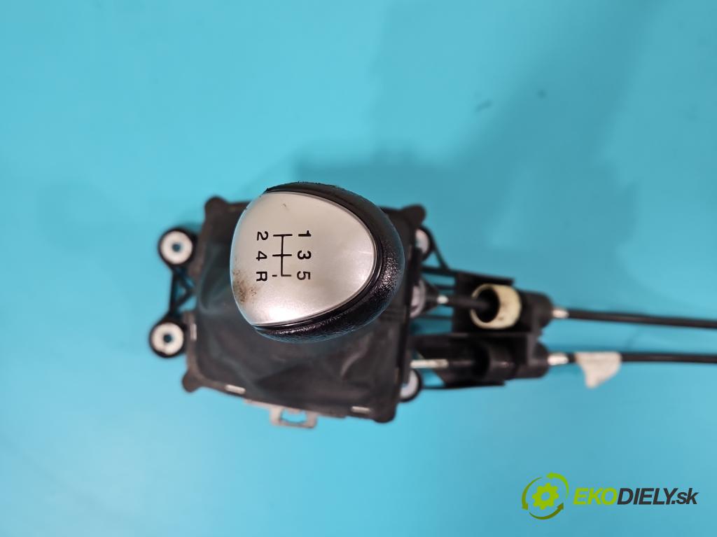 Ford Fiesta Mk7 2008-2017 1.2 16V 82 HP manual 60 kW 1242 cm3 5- Páka: Změny: stupeň,rýchlosť 8A6R-7C453-MBC (Rýchlostná páka (kulisa))