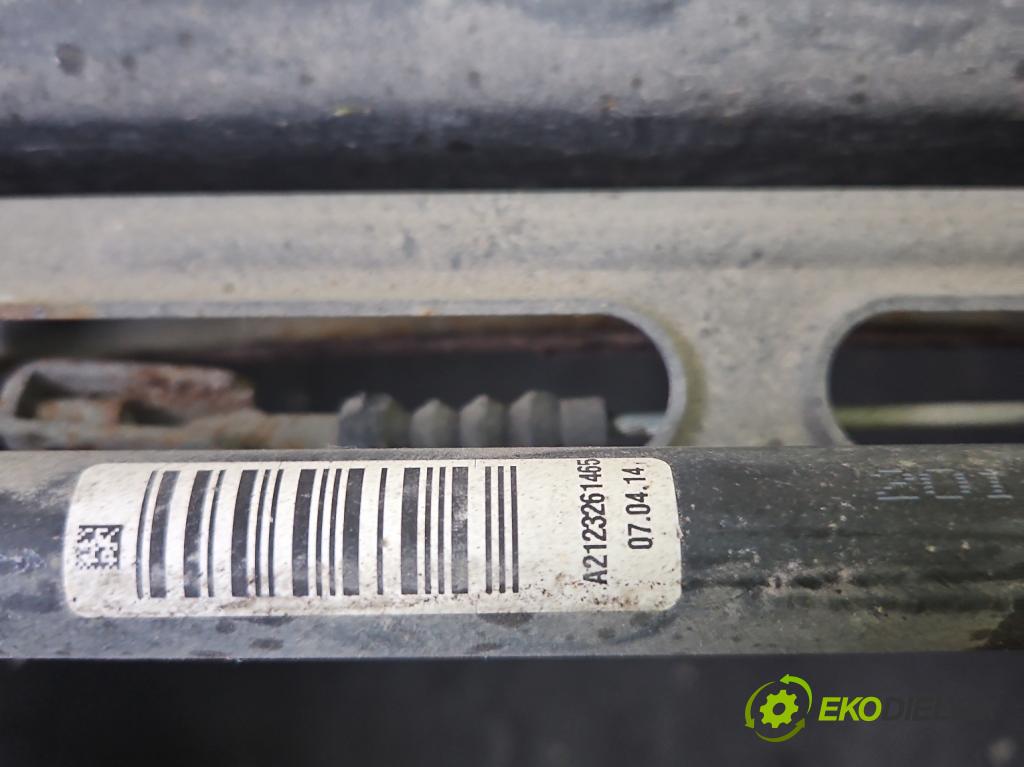 Mercedes CLS II C218 2010-2018 4.7 V8 (278922) automatic 315 kW 4664 cm3 4- zadní výztuha  (Výztuhy zadní)