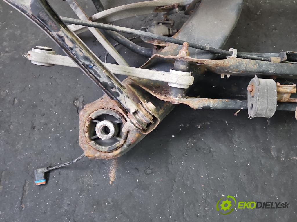 Mercedes CLS II C218 2010-2018 4.7 V8 (278922) automatic 315 kW 4664 cm3 4- zadní výztuha  (Výztuhy zadní)