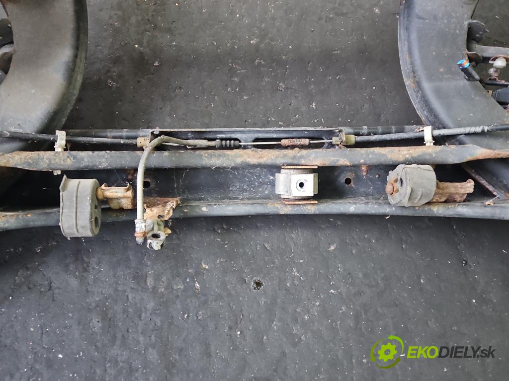 Mercedes CLS II C218 2010-2018 4.7 V8 (278922) automatic 315 kW 4664 cm3 4- zadní výztuha  (Výztuhy zadní)