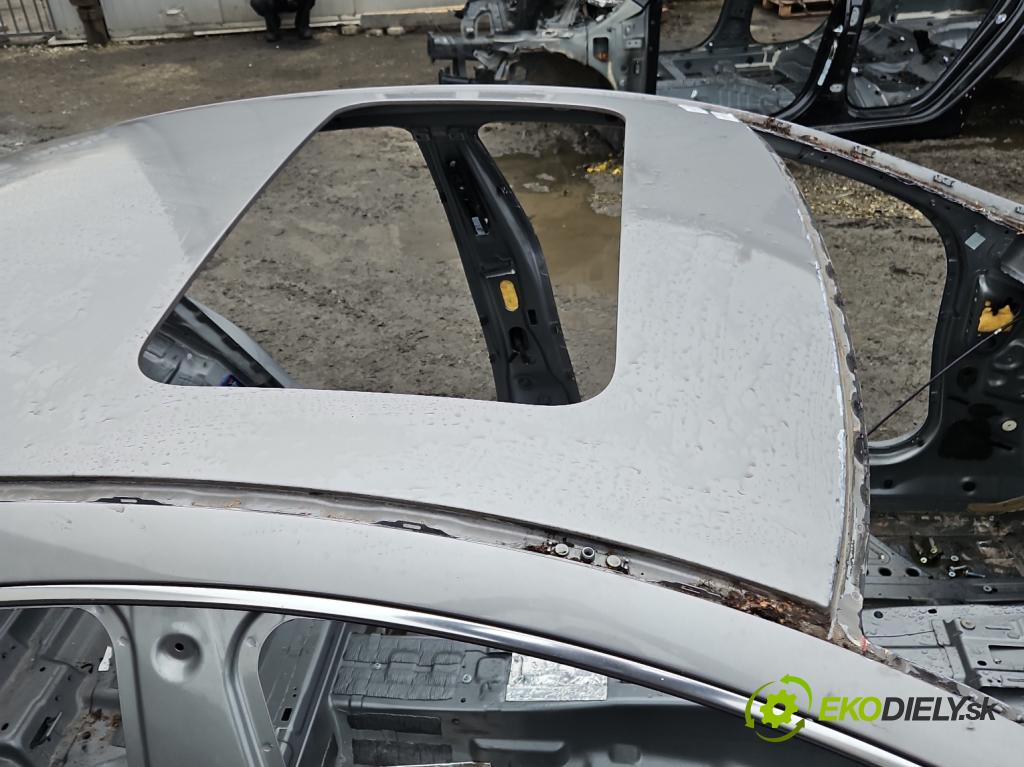 Mercedes CLS II C218 2010-2018 4.7 V8 (278922) automatic 315 kW 4664 cm3 4- Strecha: