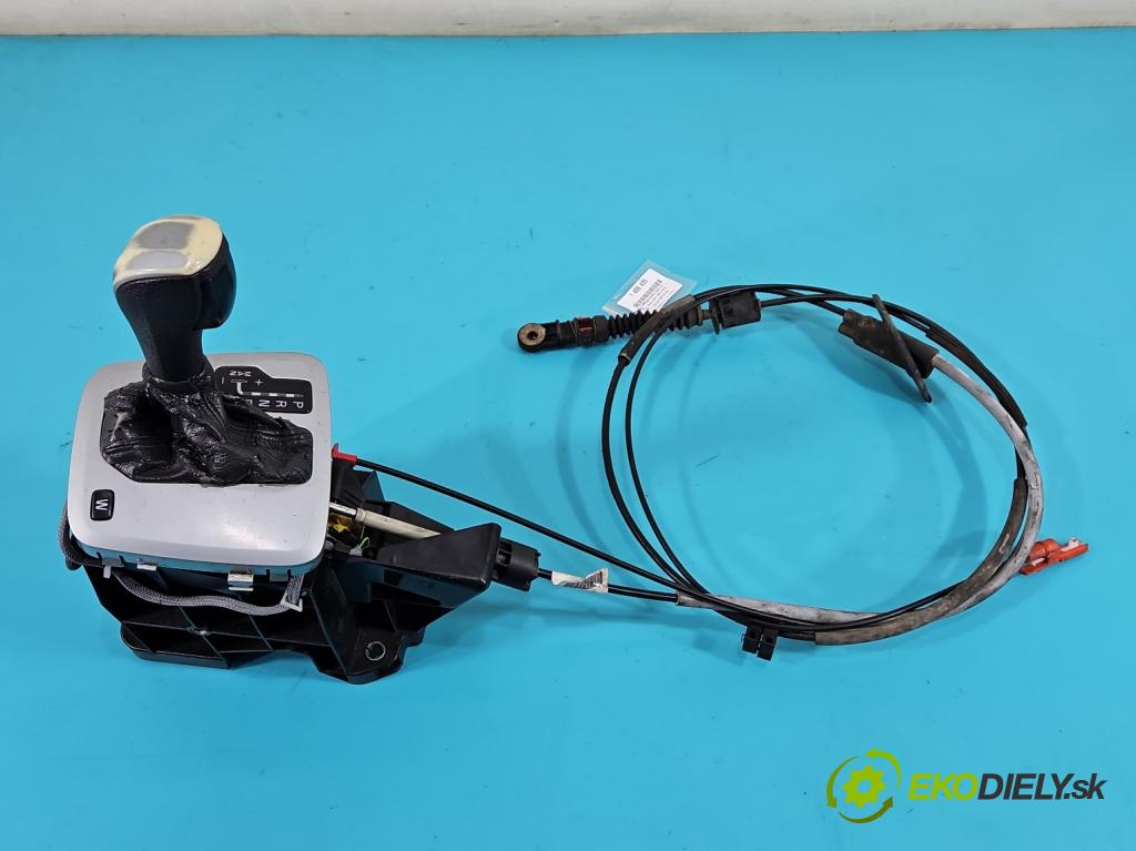 Volvo XC90 I 2002-2014 2.9 T6 272 HP automatic 200 kW 2922 cm3 5- Páka: Změny: stupeň,rýchlosť P08689423 (Rýchlostná páka (kulisa))