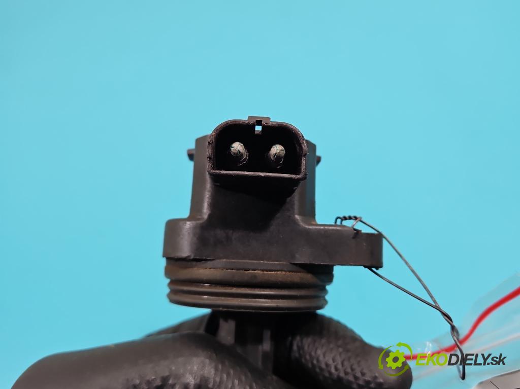 Volvo V40 I 1995-2004 1.9 T 200 HP manual 147 kW 1855 cm3 5- cievka zapaľovacia  (Zapaľovacie cievky, moduly)