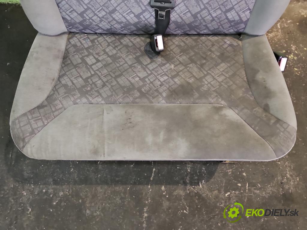 Opel Vivaro 2001-2014 1.9 cdti 82 HP manual 60 kW 1870 cm3 5- Sedačka pravý  (Sedačky, sedadlá)