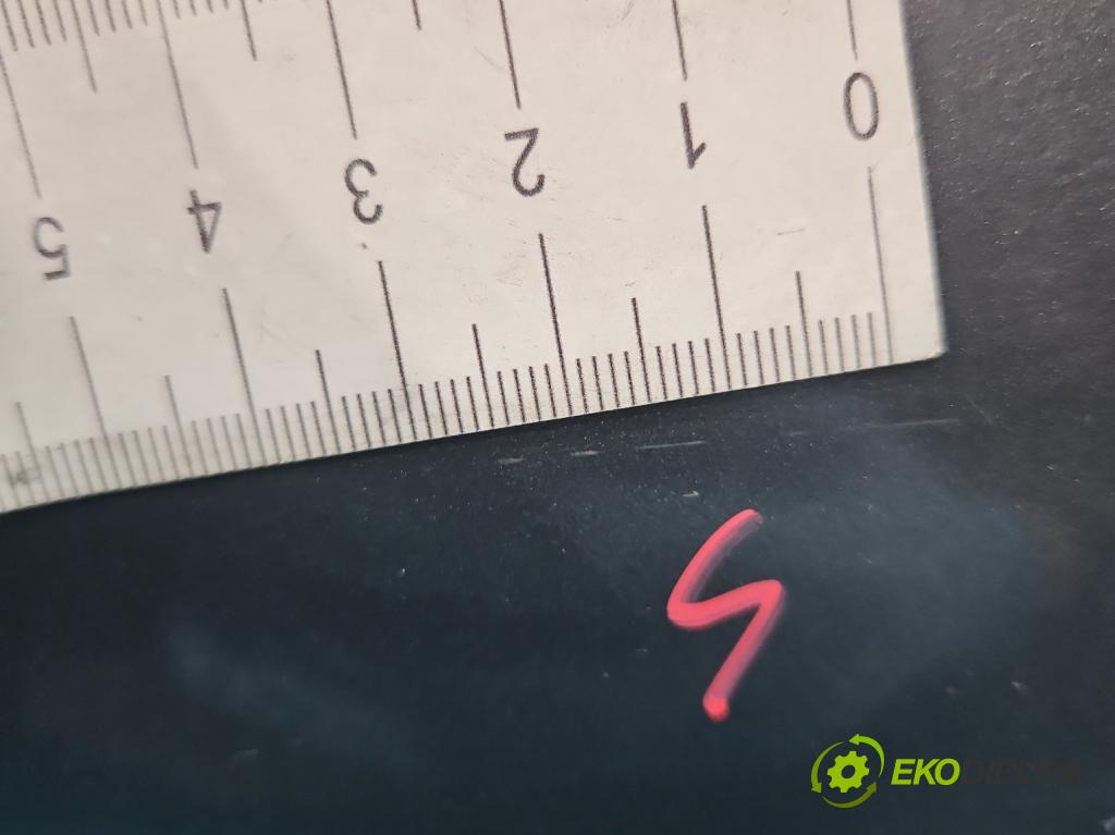 Volvo XC90 I 2002-2014 2.9 T6 272 hp automatic 200 kW 2922 cm3 5- zadní kufrové dveře  (Zadní kapoty)