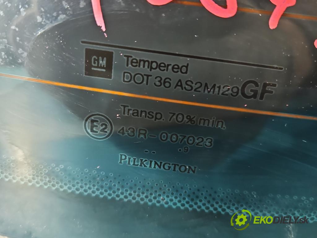 Opel Astra II 1998-2009 1.4 16V 90 hp manual 66 kW 1389 cm3 4- sklo zadní  (Okna zadní)