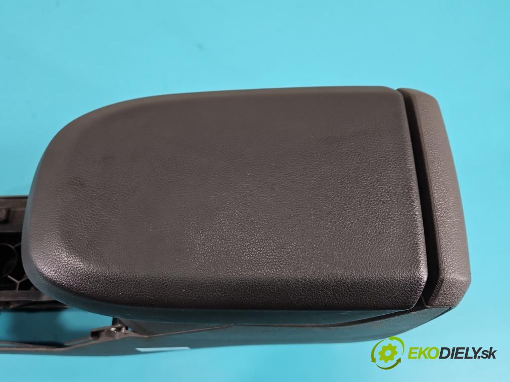 Ford Kuga Mk1 2008-2013 2.0 TDCI 140 HP automatic 103 kW 1997 cm3 5- operadlo 5WK49709 (Lakťové opierky)