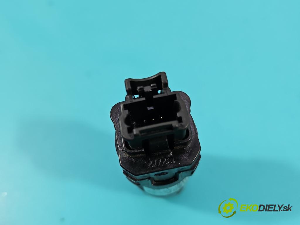 Ford Kuga Mk1 2008-2013 2.0 TDCI 140 HP automatic 103 kW 1997 cm3 5- snímač teploty: interné: 3M5T-19C734-AB