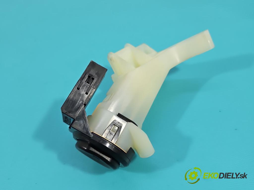 Ford Kuga Mk1 2008-2013 2.0 TDCI 140 HP automatic 103 kW 1997 cm3 5- Spínačka  (Spínacie skrinky a kľúče)