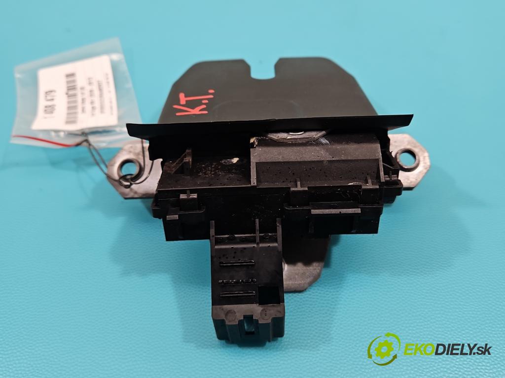 Ford Kuga Mk1 2008-2013 2.0 TDCI 140 hp automatic 103 kW 1997 cm3 5- zámek kufrových dveří zadní 8M51-R442A66-CB