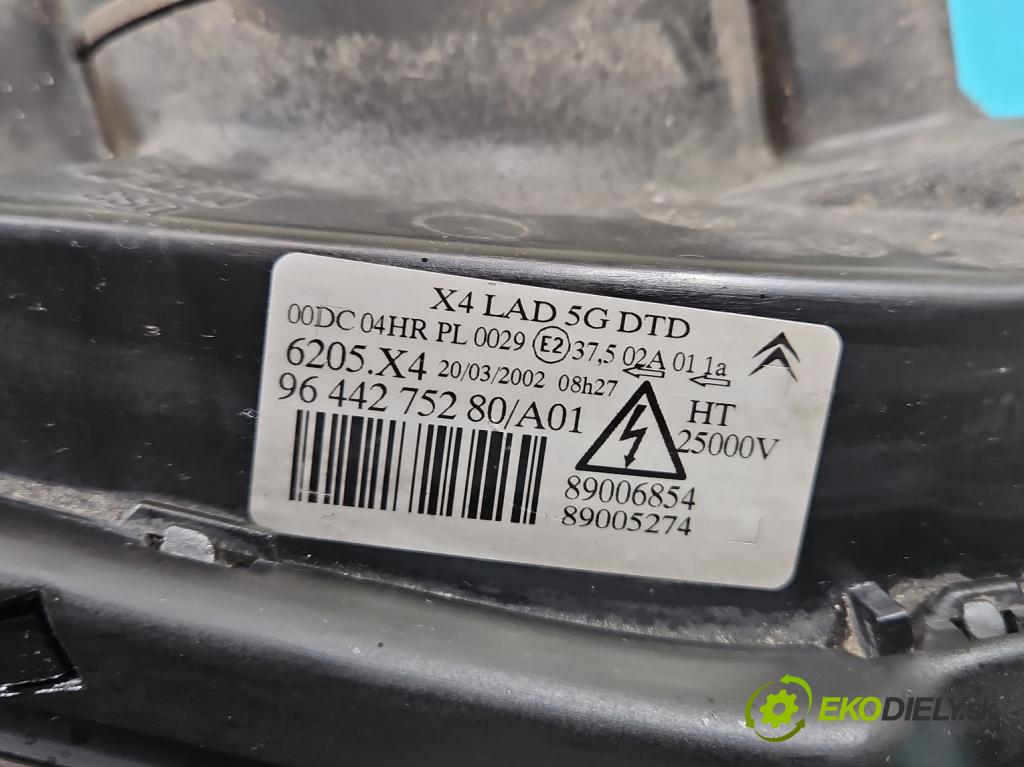 Citroen C5 I 2001-2008 2.0 16V 140 HP manual 103 kW 1997 cm3 5- Reflektor: pravý 9644275280 (Pravé)