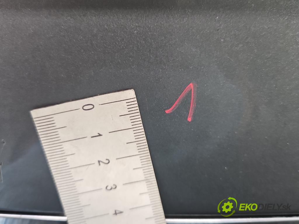 Mercedes CLS II C218 2010-2018 4.7 V8 (278922) automatic 315 kW 4664 cm3 4- zadní kufrové dveře  (Zadní kapoty)