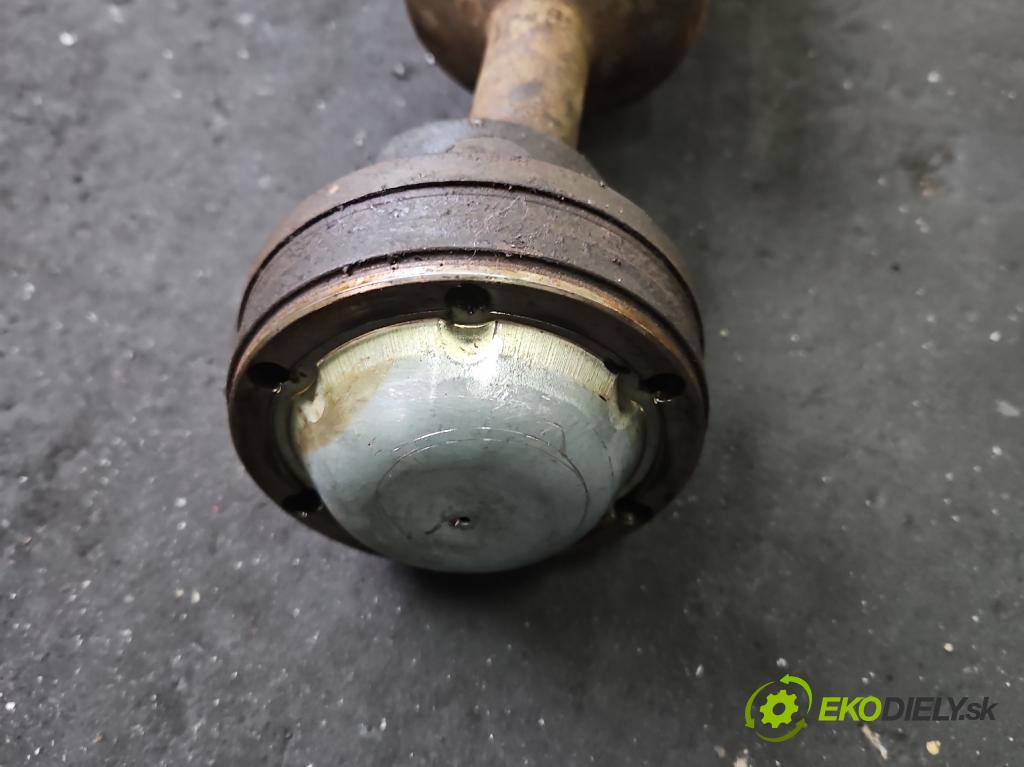 Mercedes ML W163 1997-2005 4.3 V8 272 HP automatic 200 kW 4266 cm3 5- Hřídel: zadné  (Kardaňový hriadeľ)