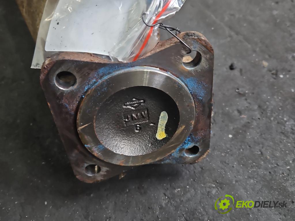 Mercedes ML W163 1997-2005 4.3 V8 272 HP automatic 200 kW 4266 cm3 5- Hřídel: zadné  (Kardaňový hriadeľ)