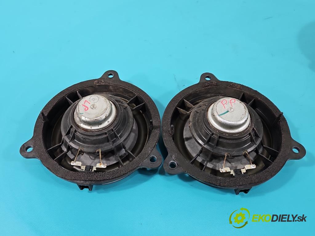 Renault Koleos I 2008-2016 2.0 dci 150 HP manual 110 kW 1995 cm3 5- reproduktory komplet 28156JY10A