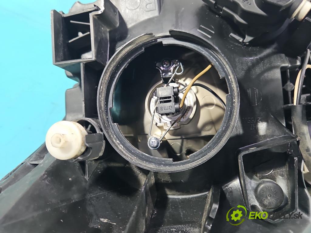 Renault Koleos I 2008-2016 2.0 dci 150 HP manual 110 kW 1995 cm3 5- Reflektor: pravý  (Pravé)