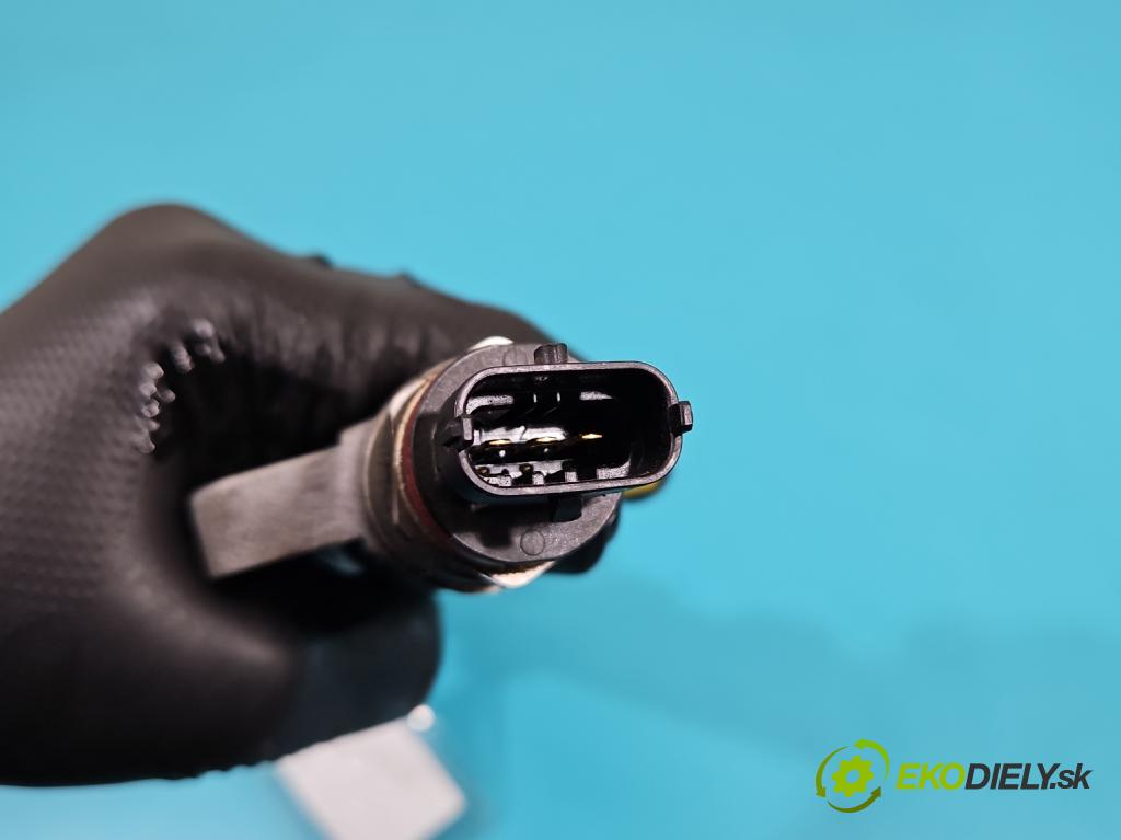 Renault Koleos I 2008-2016 2.0 dci 150 HP manual 110 kW 1995 cm3 5- lišta vstrekovacia 0445214155 (Vstrekovacie lišty)