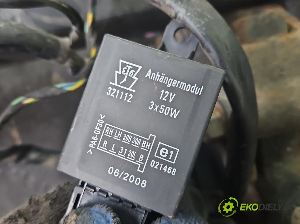 Renault Koleos I 2008-2016 2.0 dci 150 hp manual 110 kW 1995 cm3 5- oko tažné  (Tažná zařízení)