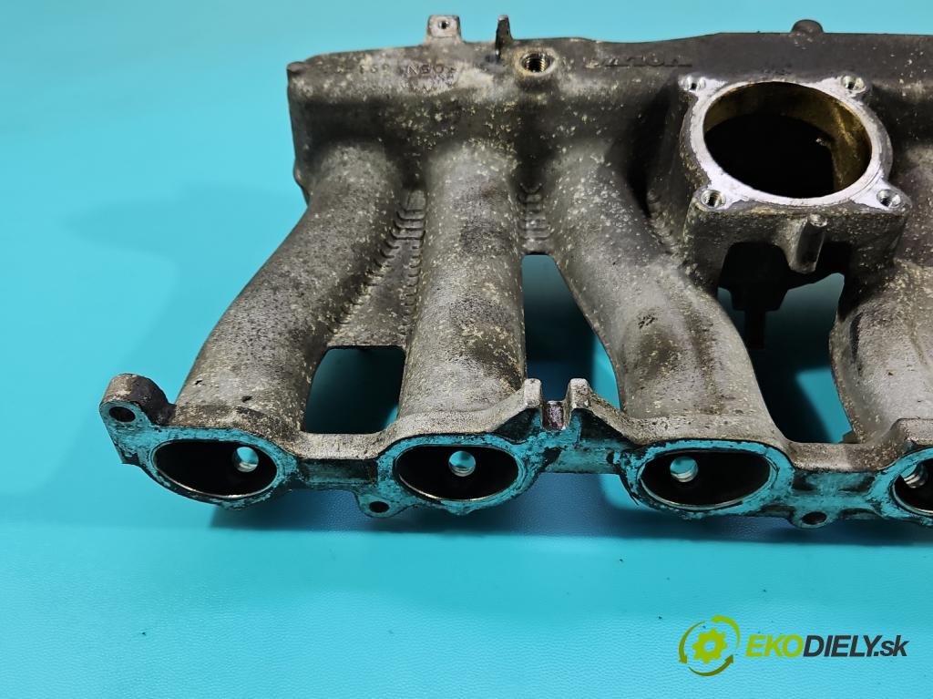 Volvo XC90 I 2002-2014 2.9 T6 272 HP automatic 200 kW 2922 cm3 5- zvod nasávací 8627359 (Sacie potrubia)