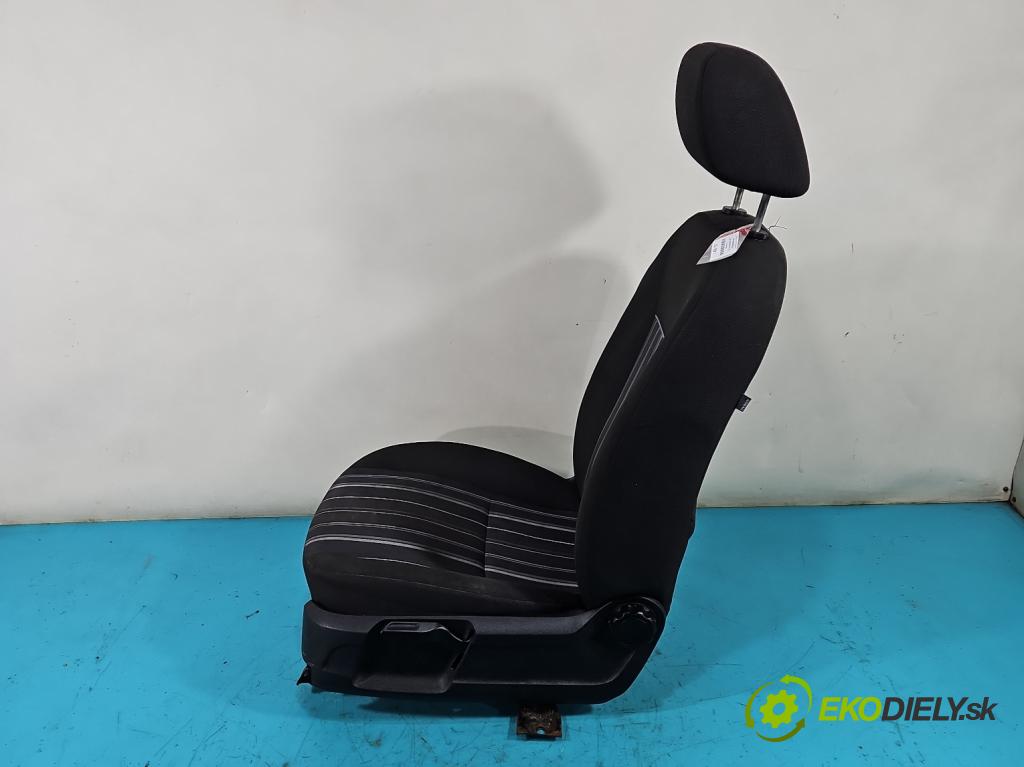 Ford Focus Mk2 2004-2011 1.8 tdci 116 HP manual 85 kW 1753 cm3 5- Sedačka ľavý  (Sedačky, sedadlá)