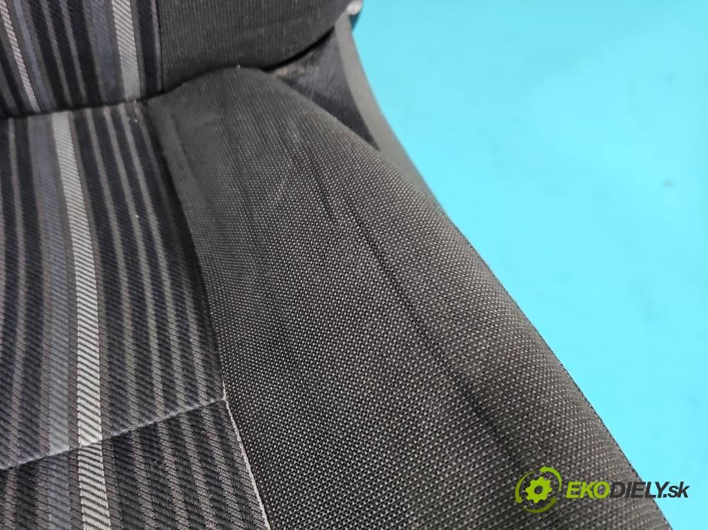 Ford Focus Mk2 2004-2011 1.8 tdci 116 HP manual 85 kW 1753 cm3 5- Sedačka ľavý  (Sedačky, sedadlá)